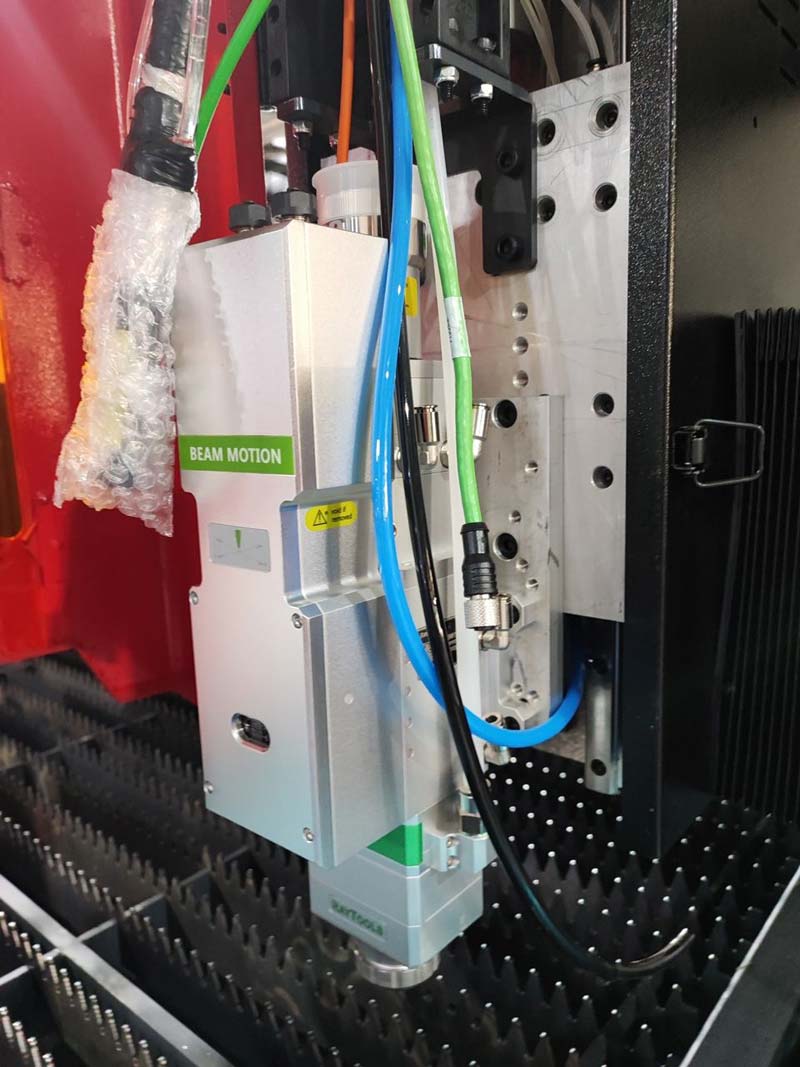 remcor 3kw laser cutting machine